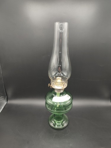 Ancienne lampe pétrole - ancienne, à
