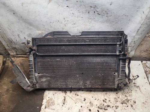 Audi 4d 2002 essence - audi,