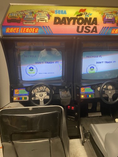 Sega daytona usa - daytona, leader