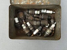 Anciennes bougies auto