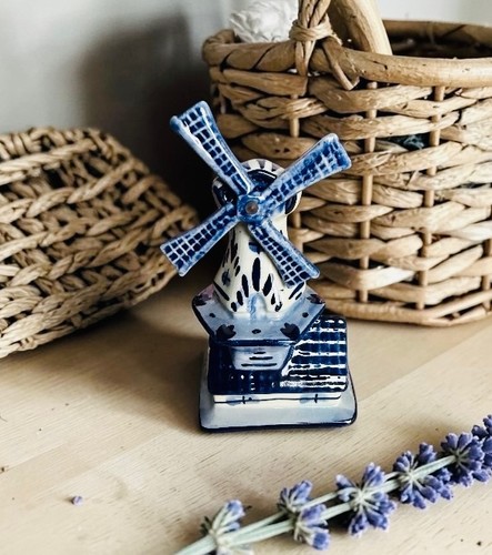 Moulin hollandais delft - delft, blue