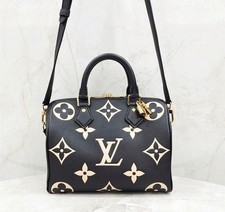 Louis Vuitton Speedy