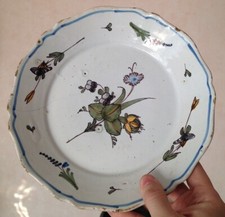 Ancienne Assiette en faience