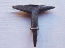 Ancienne enclume de forge