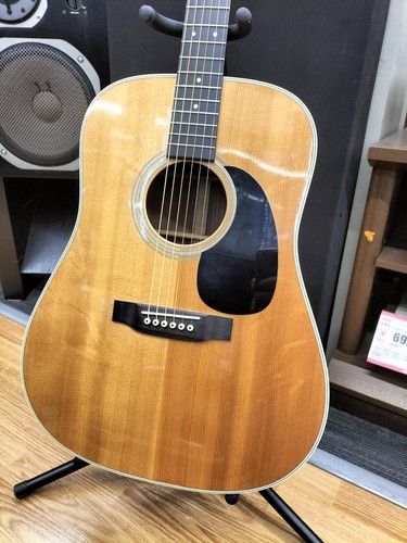 Martin acoustic guitar - d-28, guitar-06