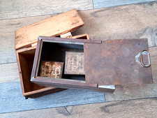 Une caisse militaire Française ww2 militaria.