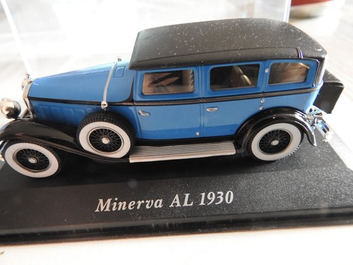 Voiture miniature ancienne - miniature,