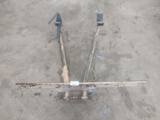 Attelage (boule de remorquage) MERCEDES 240 W115