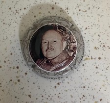 capsule de champagne MIGNON Pierre Portrait GEORGES  contour gris NEWS