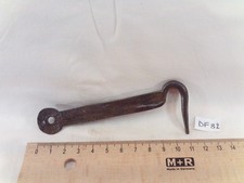 Ancien crochet de porte d'armoire ou buffet, forgé main, 11,5 cm 1900 (DF82)