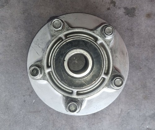 Porte couronne suzuki - porte,