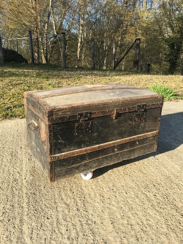 Vieille petite malle - vieille, en
