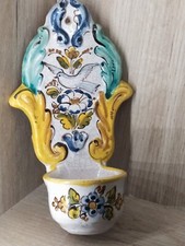 Ancien Benitier en Terre Cuite Émaillée Provençale  Colombe et Fleurs 