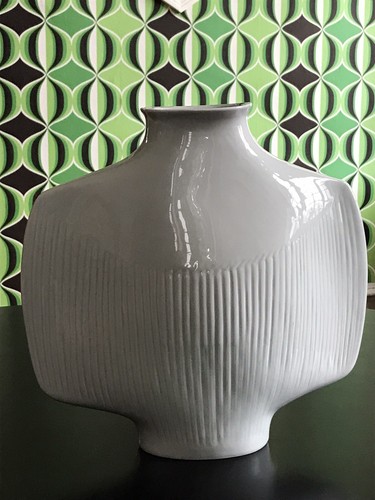 Grand vase plat raie - "vase, raie"