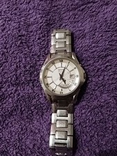 montre Homme Seiko kinetic 5M54 bracelet métal batterie neuve jour semaine/ mois
