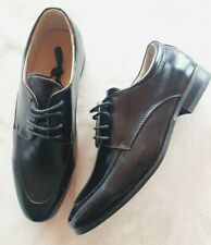 Chaussures noires intérieur cuir neuves taille 40 