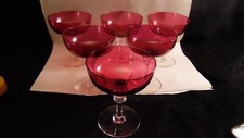 Service de 6 coupes à