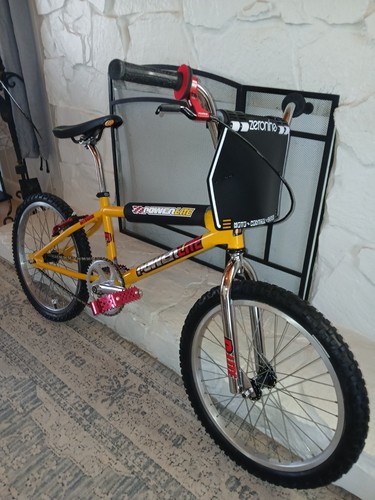 Midschool 90s powerlite p28 - midschool,