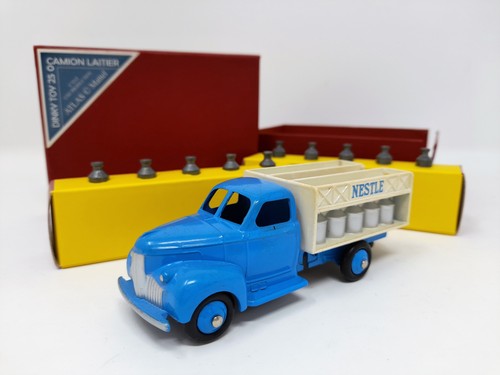 Dinky toy camion laitier - toy, 25