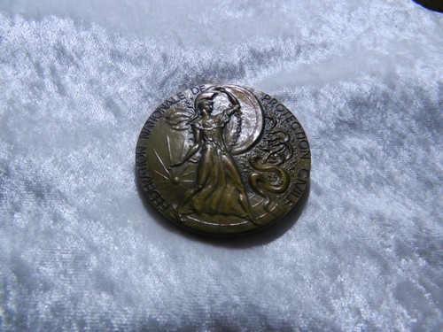 Ancienne grosse médaille - , en