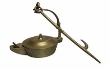 Ancienne Lampe à Huile en Laiton ou ‘Calen’ provençal