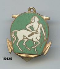 Insigne marine, Sous marin côtier Le CENTAURE  , (  fond vert clair  )