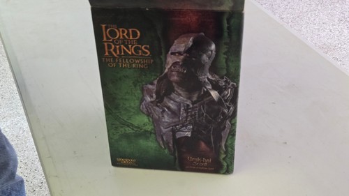 Uruk hai scout sideshow weta - uruk-hai,
