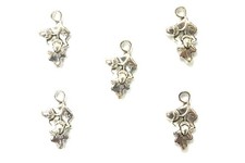 LOT 5 CHARMS/BRELOQUES