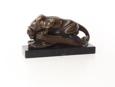 Statue Cougar a la piscine en