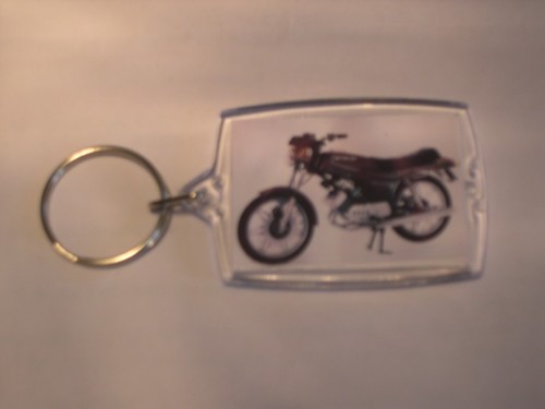 Porte cle neuf 5 cm - porte, 3,5