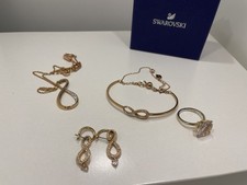 Ensemble bijoux swarovski - ensemble,
