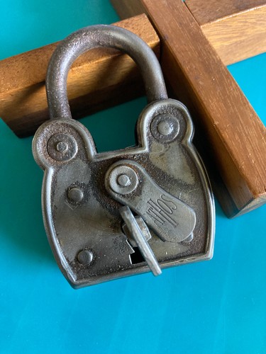 Ancien gros cadenas mousqueton - ancien,