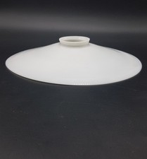 Ancien abat-jour opaline