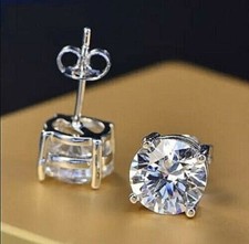 Boucles d'oreilles clous