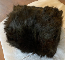 Joli manchon  de fourrure