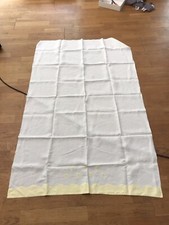 Ancien drap Vintage Broderies