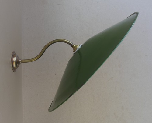 Ancienne lampe cour ferme - lampe,