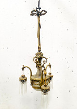 lustre style louis XVI trois bras de lumières et tulipe flamme  . XX siècle .