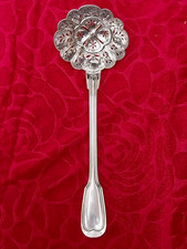 CHRISTOFLE - Cuillère Modèle CHINON Couvert Ajouré à Saupoudrer en Métal Argenté