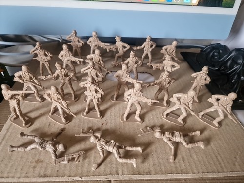Lot soldats militaires - de,