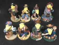 Lot de 8 personnages oiseaux