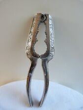 Ancien casse noix/noisettes à manches ouvragés  - Old Nutcracker