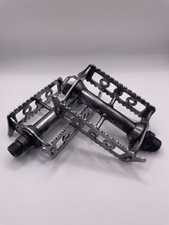 Paire de pédales / pedals -