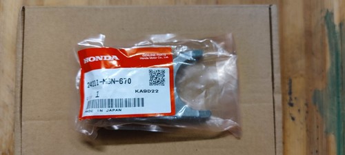 24211 mbn 670 xr - 24211-mbn-670, r