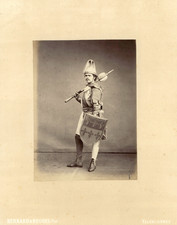 Bernard & Nugues, Société des Incas, Homme en Costume de Croisé vintage albumen 