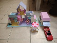 Maison Nicole's  Dream House