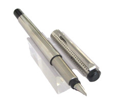 STYLO PLUME PARKER NEUF DE STOCK Q16