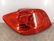 Feu arriere principal gauche