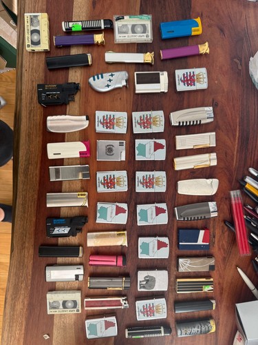 Lot briquets - ce, de