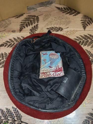 Jolis ancien beret rouge - ancien,